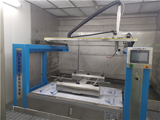 New automatic painting room for L52 Classic (smaller machine)